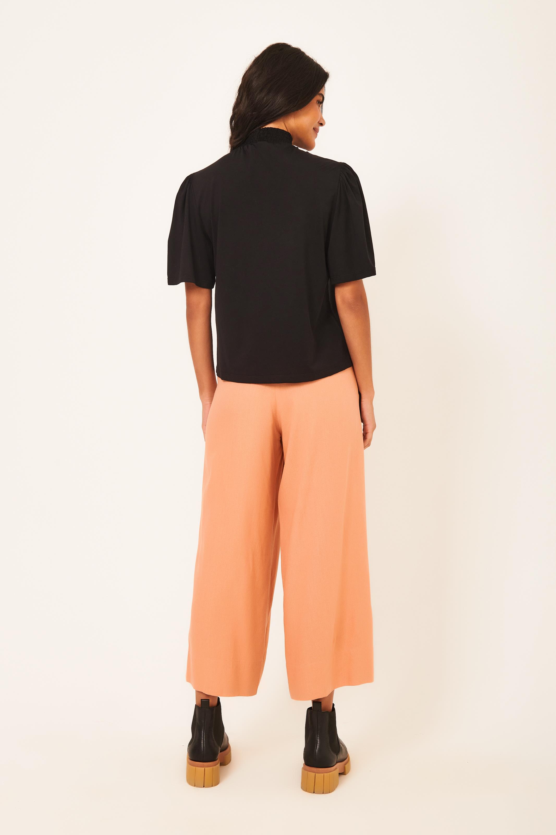 blusa gola lastex